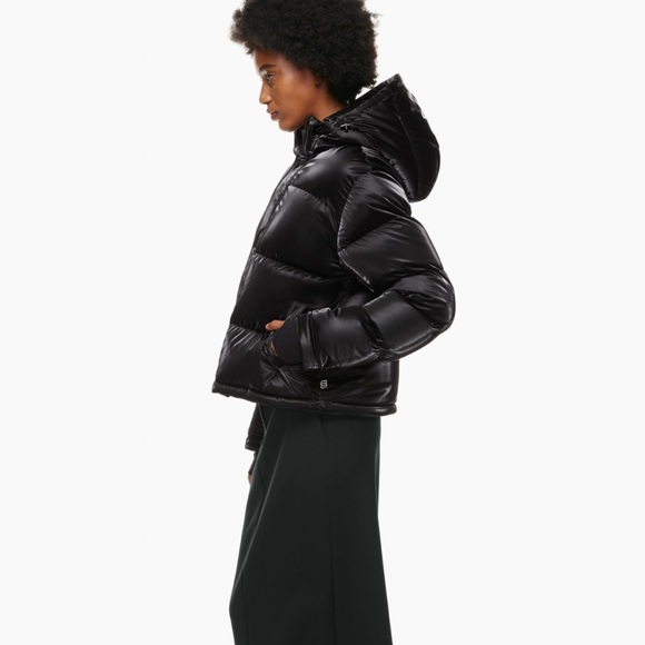 Aritzia super puff Liquid shine - Picture 2 of 5